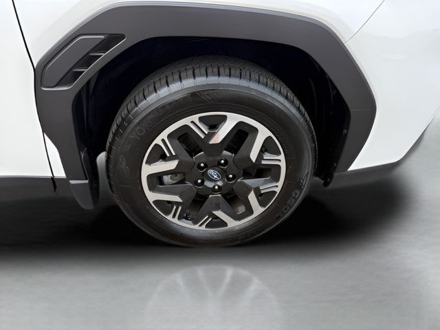 Used 2025 Subaru Forester Premium AWD/4WD image 29