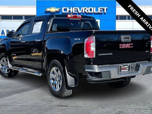 Used 2016 GMC Canyon SLT w/ Driver Alert Package image 4