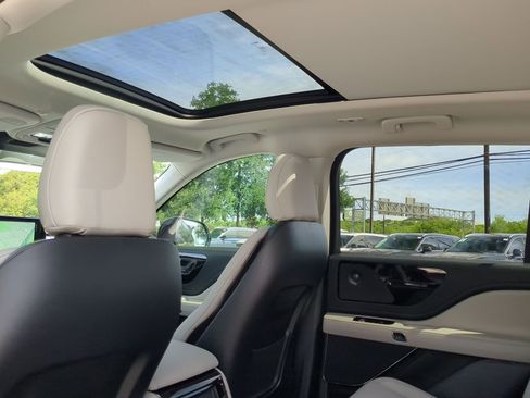 New 2026 Lincoln Aviator Reserve RWD image 21