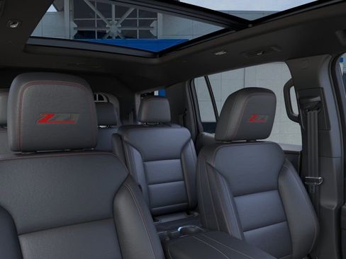 New 2026 Chevrolet Traverse Z71 image 24