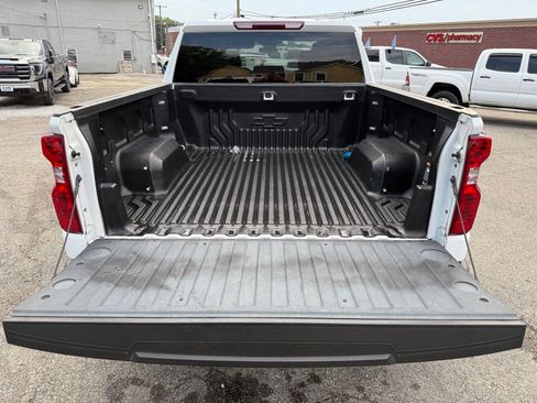 Used 2022 Chevrolet Silverado 1500 Custom w/ LPO, Dark Essentials Package AWD/4WD image 19