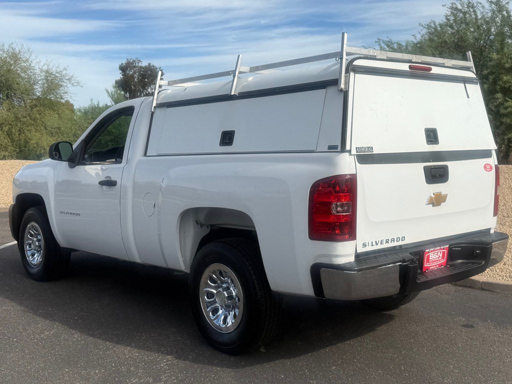 Used 2013 Chevrolet Silverado 1500 W/T RWD image 3