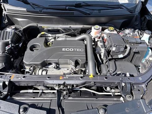 Used 2022 Chevrolet Equinox LT FWD image 27