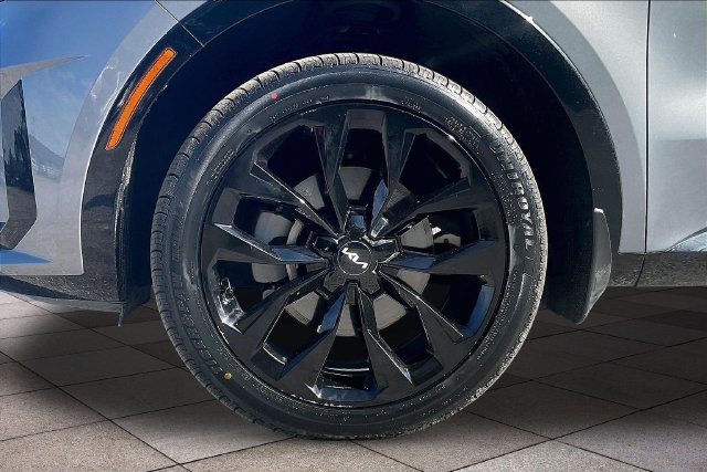 Used 2023 Kia Sorento SX AWD/4WD image 10