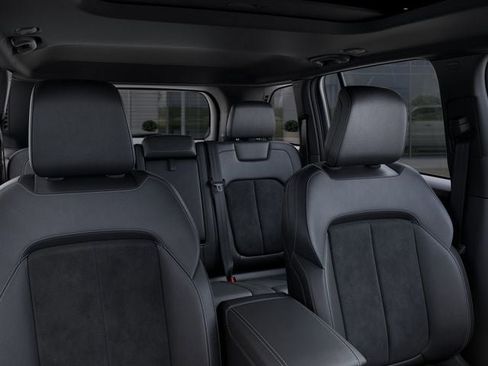 New 2026 Jeep Grand Cherokee Altitude image 26