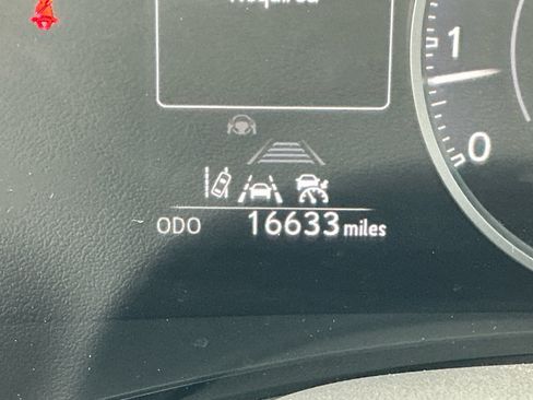 Used 2025 Lexus NX 250 FWD image 11