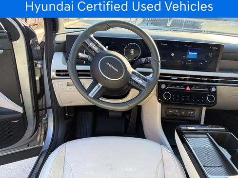Certified 2026 Hyundai Tucson Limited FWD image 16