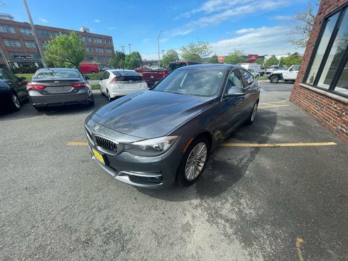 Used 2015 BMW 328i Gran Turismo xDrive image 10