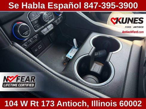 Used 2023 Chevrolet Suburban Premier AWD/4WD image 29