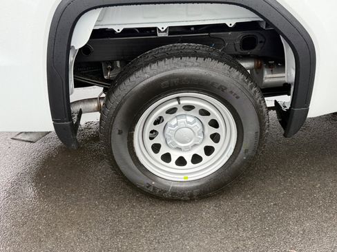 New 2026 GMC Sierra 1500 Pro image 11