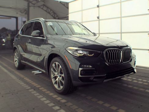 Used 2020 BMW X5 sDrive40i w/ Convenience Package RWD image 2