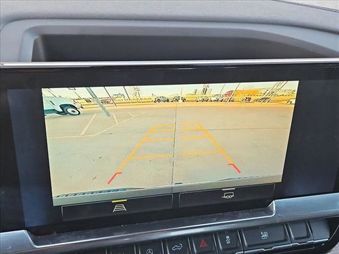 Used 2025 Chevrolet Silverado 1500 LT image 14