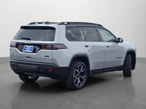 New 2026 Jeep Cherokee Overland image 5