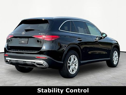 Used 2023 Mercedes-Benz GLC 300 4MATIC image 6