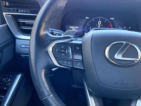 Used 2025 Lexus GX 550 w/ Accessory Package (2T) AWD/4WD image 24
