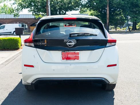 Used 2024 Nissan Leaf S FWD image 5