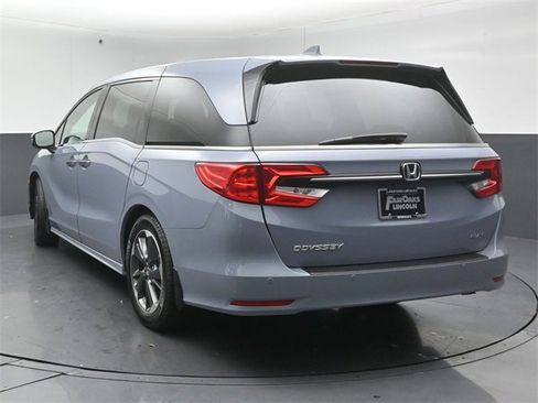 Used 2023 Honda Odyssey Elite image 6