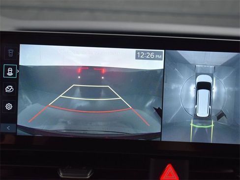 Certified 2025 Kia Carnival SX Prestige image 26