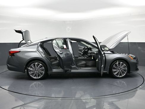 New 2025 Nissan Altima 2.5 SL image 38