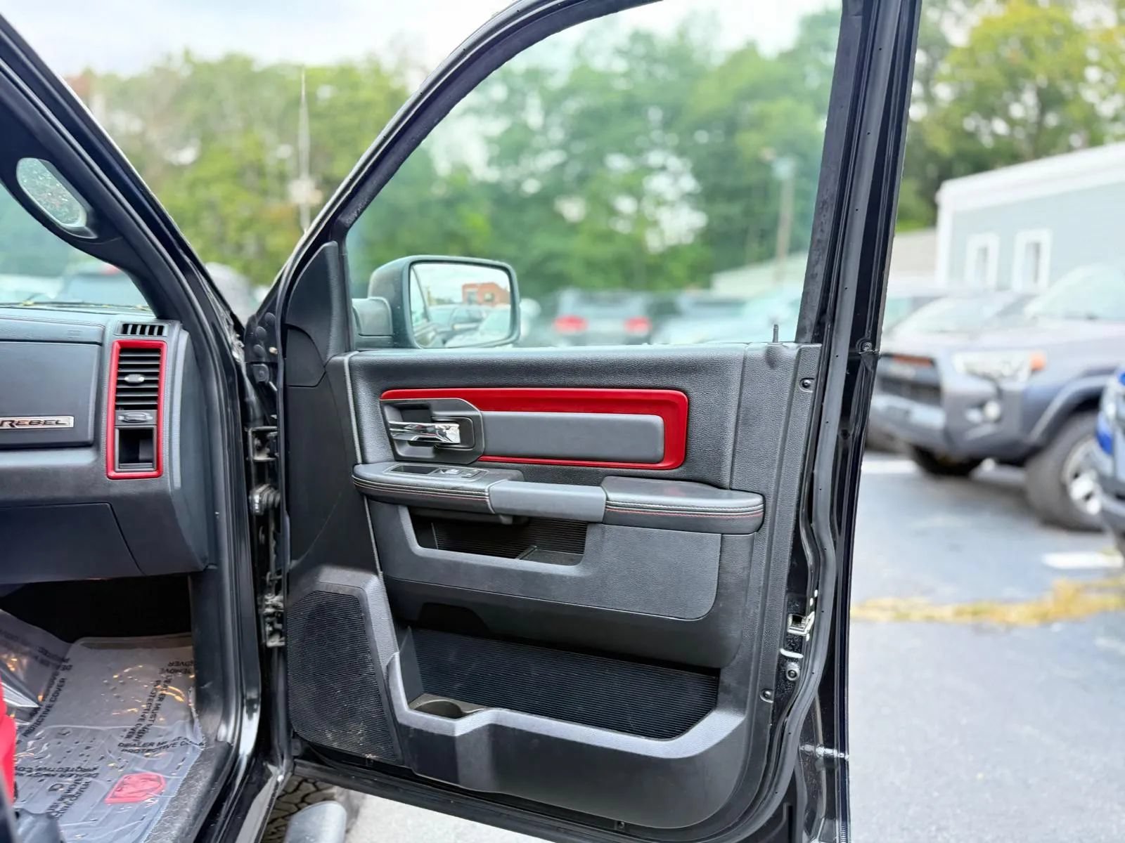 Used 2017 RAM 1500 Rebel w/ Luxury Group AWD/4WD image 27