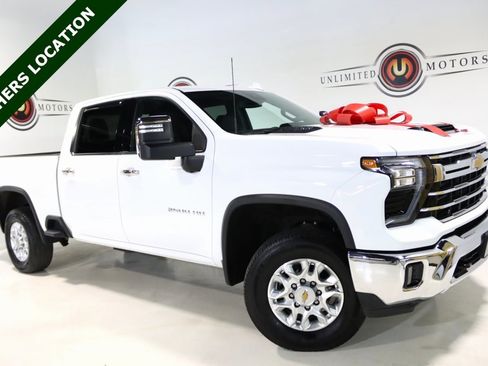 Used 2024 Chevrolet Silverado 2500 LTZ image 1