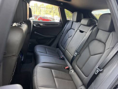 Used 2020 Porsche Macan S AWD/4WD image 19