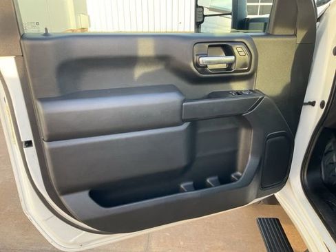 Used 2020 Chevrolet Silverado 2500 W/T w/ WT Fleet Convenience Package image 4