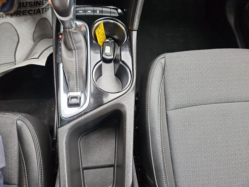 Used 2021 Buick Encore GX Select image 35