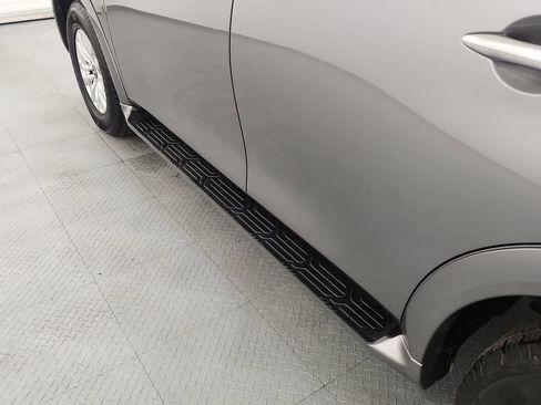 Used 2023 Nissan Armada SV image 25