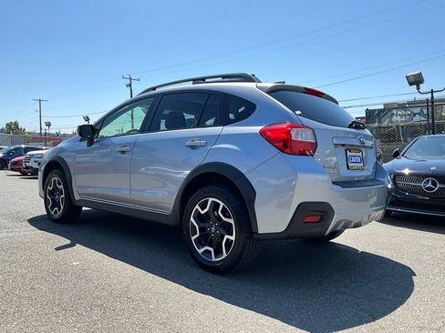 Used 2017 Subaru Crosstrek 2.0i Limited AWD/4WD image 6
