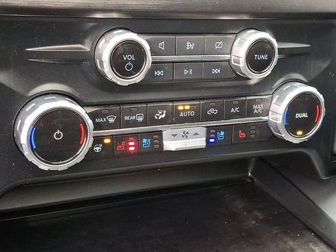 Used 2023 Ford F250 Lariat w/ Lariat Ultimate Package image 18