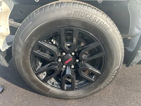 Used 2024 GMC Sierra 1500 Elevation AWD/4WD image 30