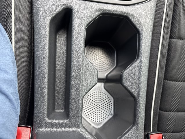 Used 2024 Volkswagen Jetta Sport FWD image 28