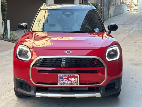 Used 2025 MINI Cooper Countryman S image 3