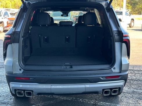 New 2026 Chevrolet Traverse LT w/ Sun and Wheel Package image 8