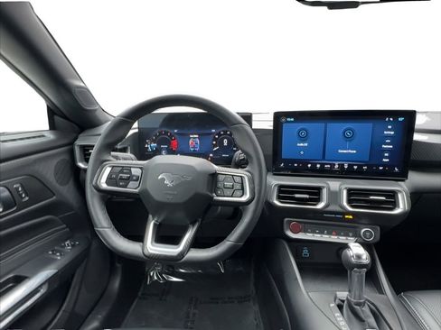 Used 2026 Ford Mustang Premium RWD image 31