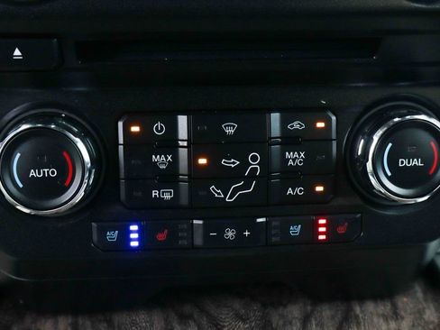 Used 2017 Ford F350 Lariat w/ Lariat Ultimate Package image 43