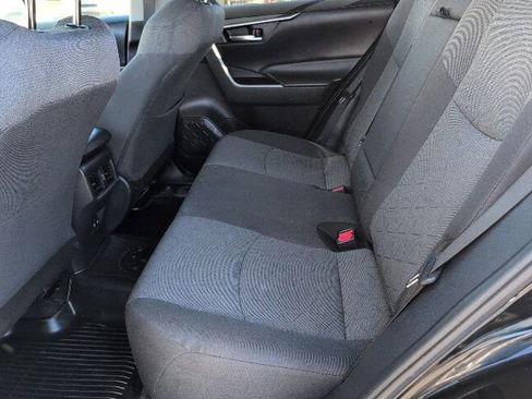 Used 2021 Toyota RAV4 XLE image 7