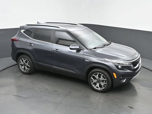 Used 2023 Kia Seltos EX AWD/4WD image 42