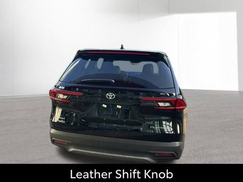 Certified 2026 Toyota Grand Highlander AWD image 22