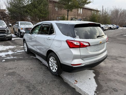 Used 2019 Chevrolet Equinox LT image 3