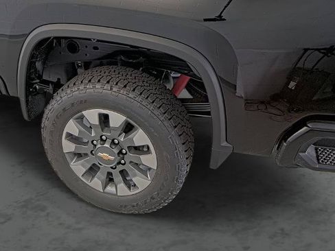 New 2026 Chevrolet Silverado 2500 Custom w/ Custom Value Package AWD/4WD image 9
