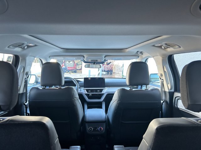 Used 2025 Ford Explorer Active w/ Active Comfort Package AWD/4WD image 20