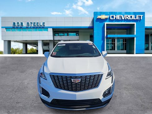 Used 2024 Cadillac XT5 Premium Luxury FWD image 2