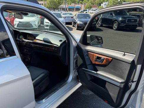 Used 2012 Mercedes-Benz GLK 350 4MATIC image 33