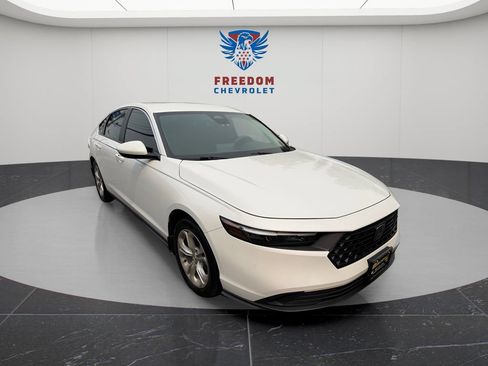 Used 2024 Honda Accord LX image 6