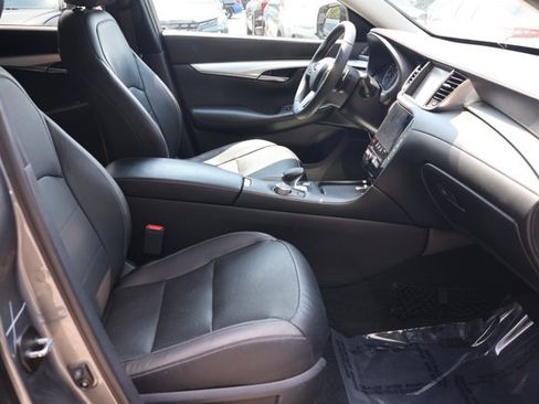 Used 2019 INFINITI QX50 Essential w/ Premium Heat Package AWD/4WD image 29