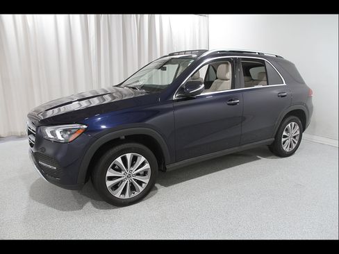Used 2021 Mercedes-Benz GLE 350 4MATIC image 3