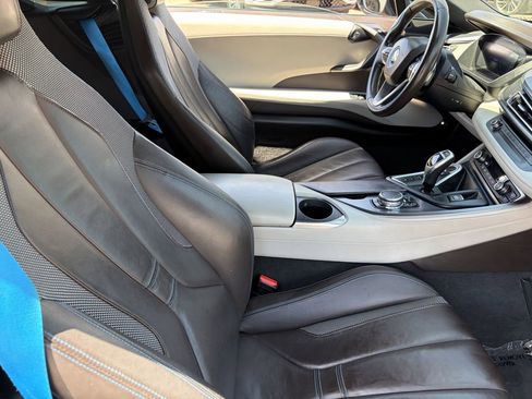 Used 2016 BMW i8 AWD/4WD image 12