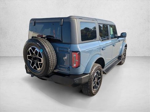 New 2025 Ford Bronco Outer Banks image 4